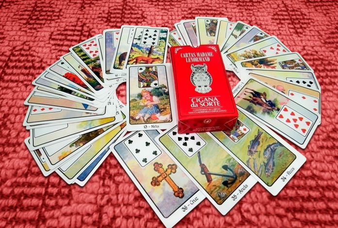 Descubrí todo acerca de las cartas Lenormand y su significado en el arte de la predicción
